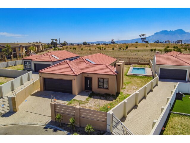<!--[if BLOCK]><![endif]--> Property sold in Fairview Golf Estate <!--[if ENDBLOCK]><![endif]-->